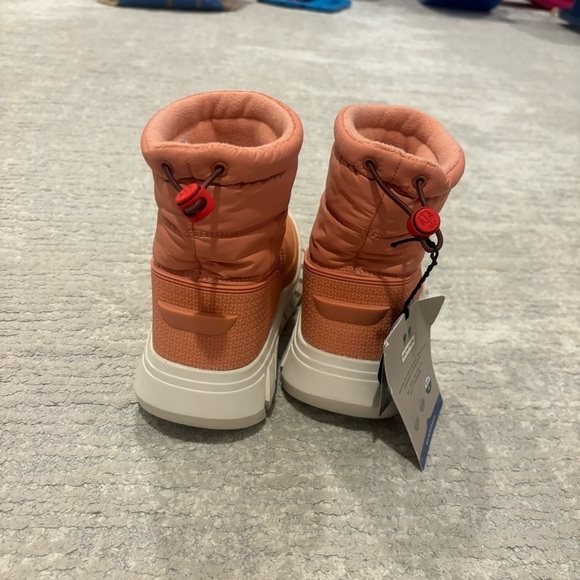 NWT Hunter Intrepid Short Waterproof Cold Weather Boots - Picture 7 of 8